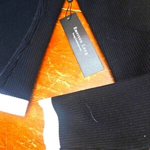 Emerson Lang Young Contemporary. Women long sleeve sweater. Size L. New!